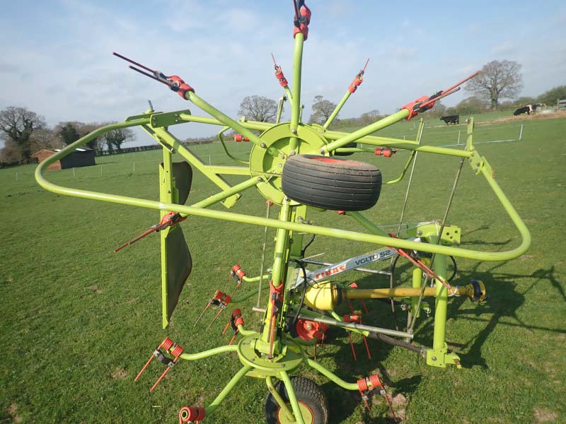 Claas Volto 52 rake for sale