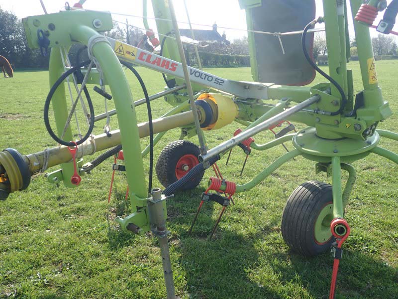 Claas Volto 52 rake for sale