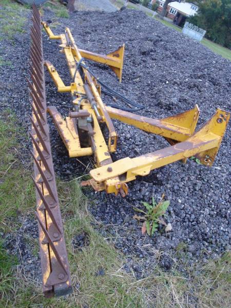 Claydon Furrow Cracker