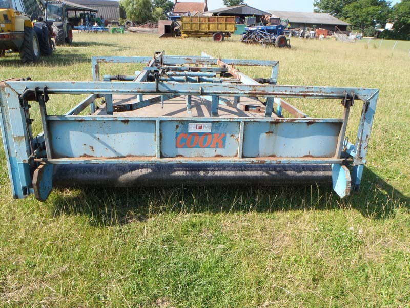 Cooks Super Eight Bale Sledge For Sale