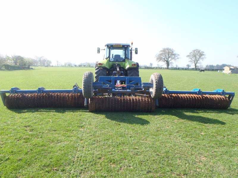 Dal-Bo Compact 830 Folding Rib Rolls For Sale