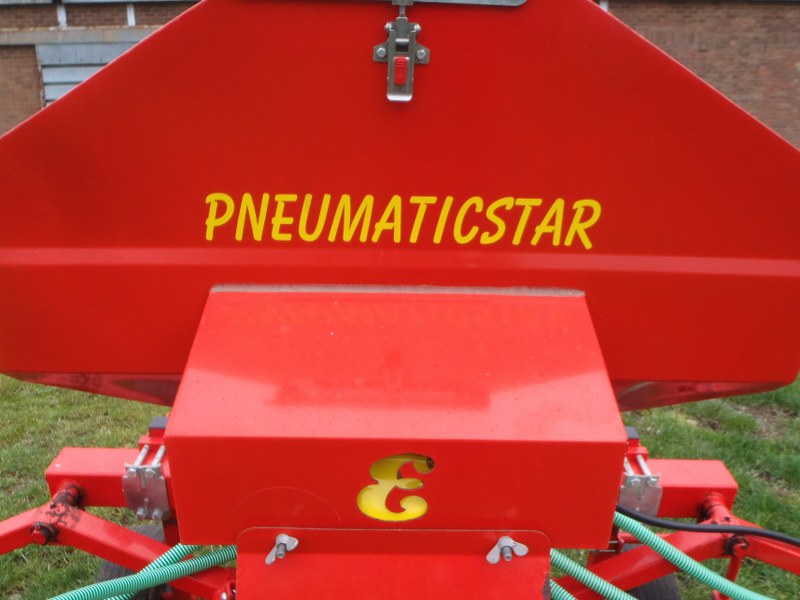 Einbock Pneumacticstar 300 Reseeder