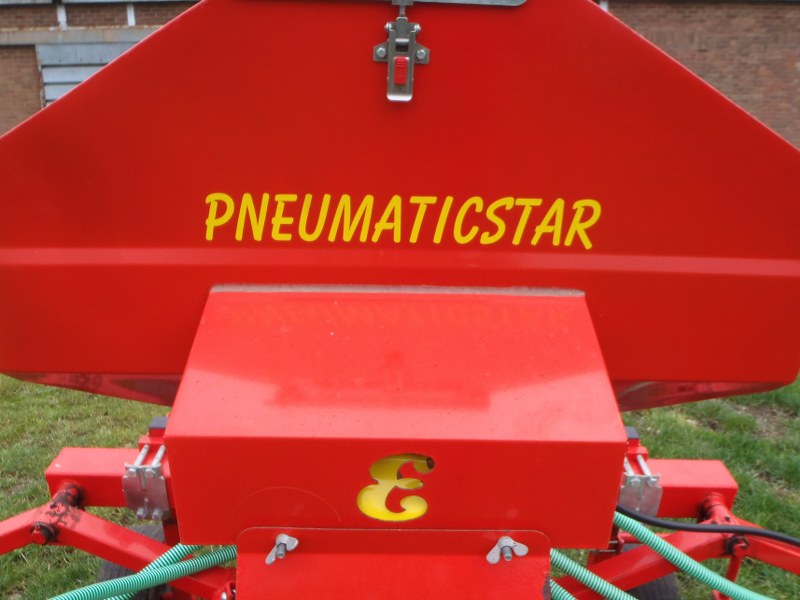 Einbock Pneumacticstar 300 Reseeder