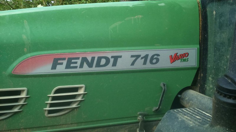 Fendt 716 Vario Tractor for sale