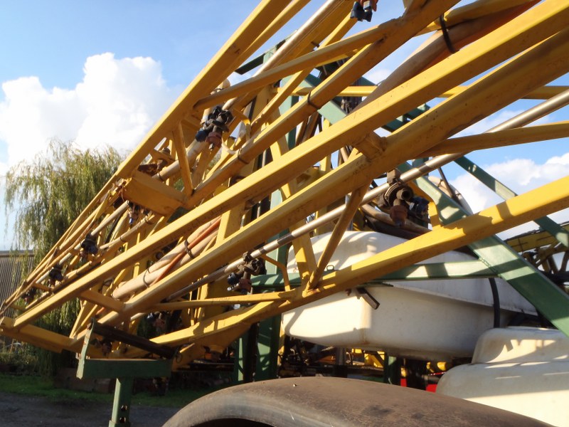 GMR 2600T trailed 24 meter crop sprayer for sale