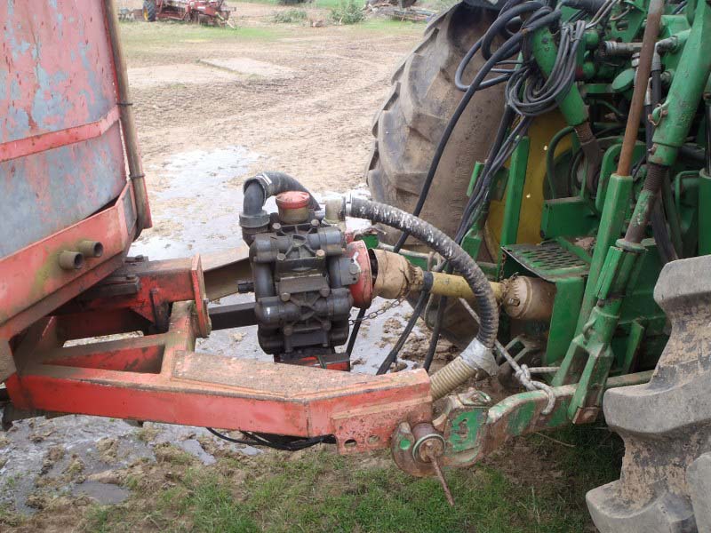 Gem Selftrak 2000 trailed crop sprayer for sale