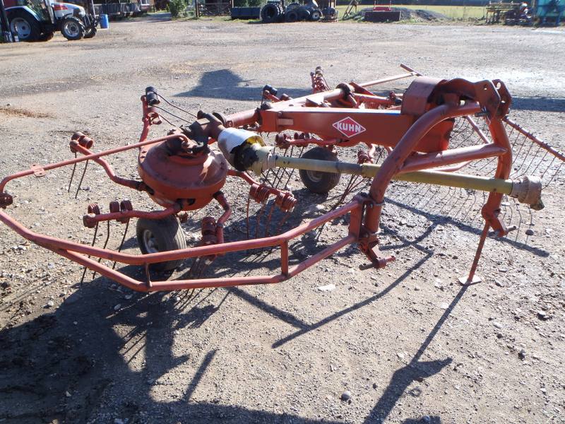 Kuhn Hay-Straw Turner For Sale