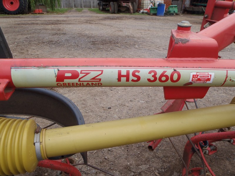 PZ Greenland Haybob HS 360 Hay Turner