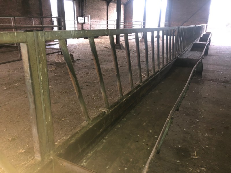 IAE Barrier feed mangers for sale