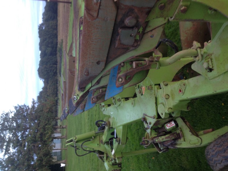 Dowdeswell DP100S Plough for sale