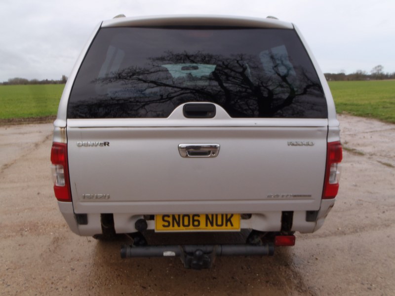 Isuzu Denver Rodeo 3.0 TDI pickup for sale