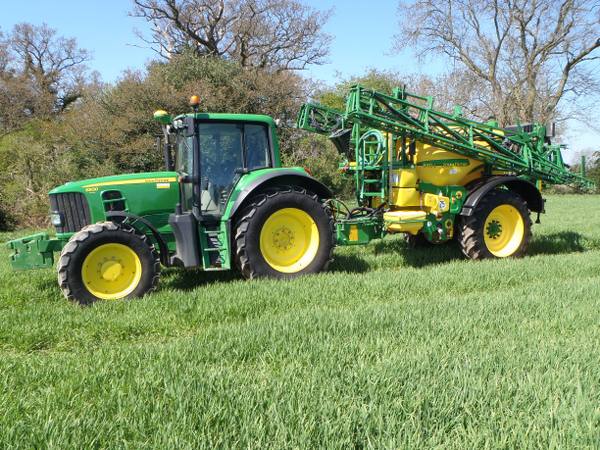 John Deere 840i