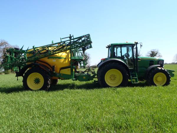 John Deere 840i