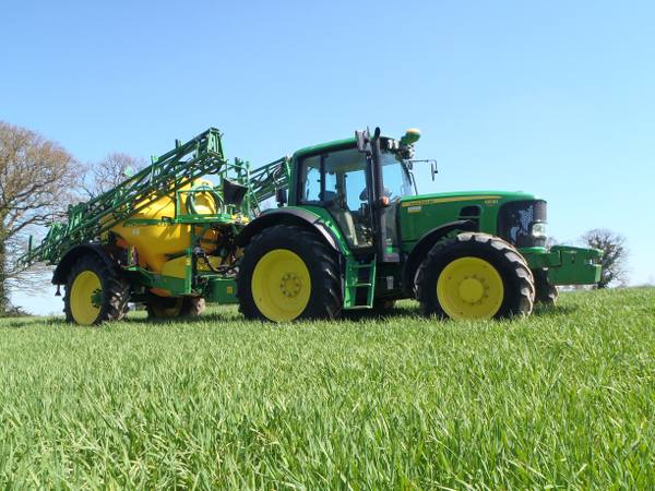 John Deere 840i
