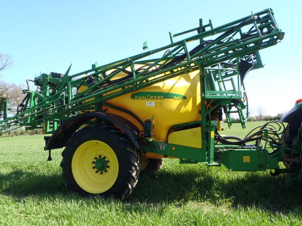 John Deere 840i