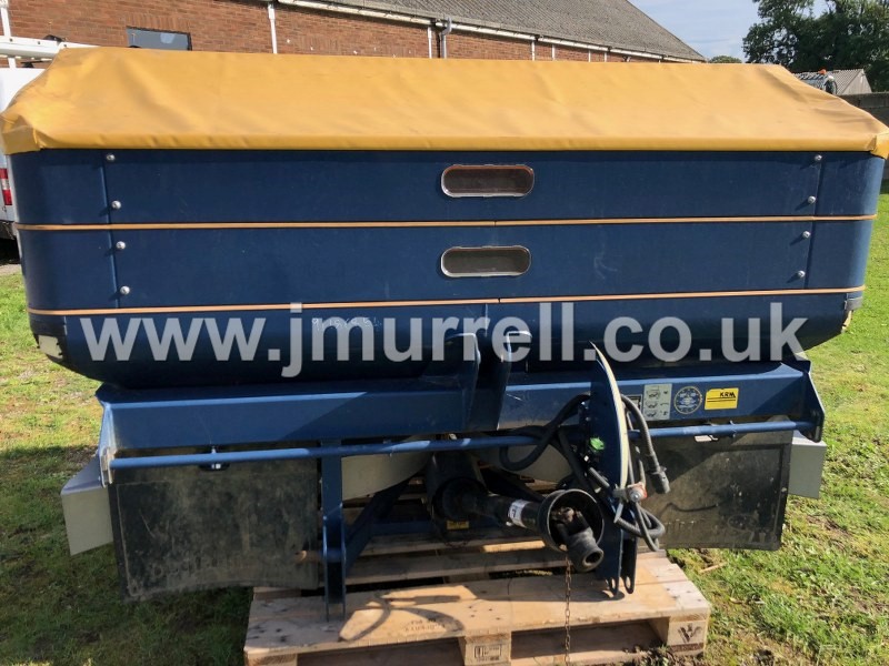 KRM L2 Plus Fertiliser Spreader For Sale