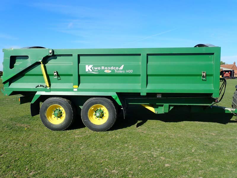 K Two Roadeo 1400 grain trailer for sale