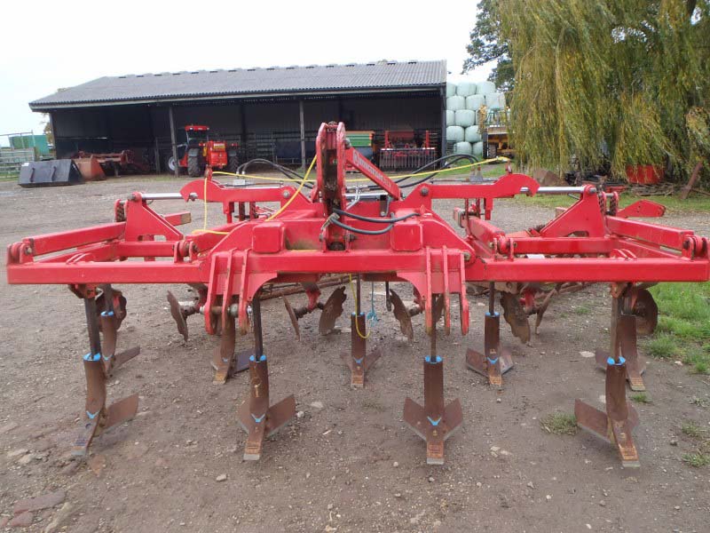Kongskilde Delta 4 meter stubble cultivator for sale