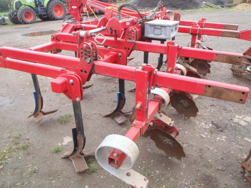 Kongskilde Delta 4 meter stubble cultivator for sale