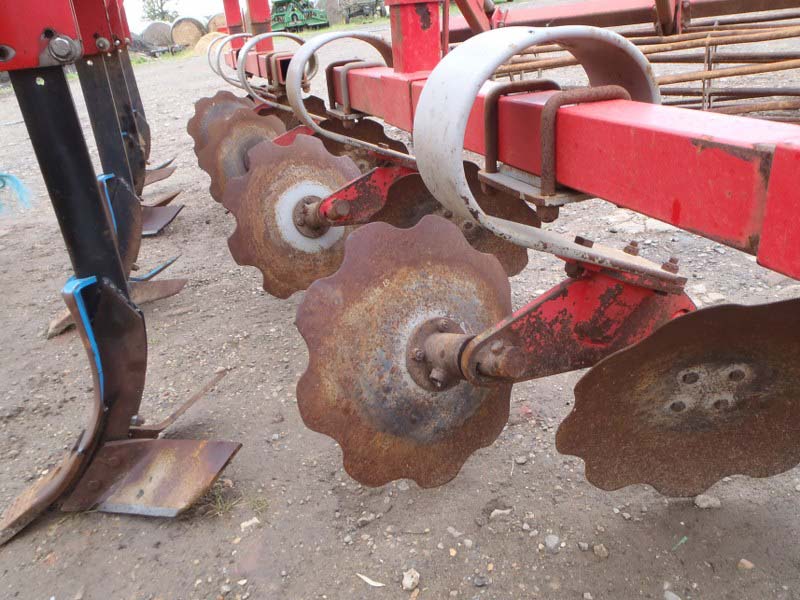 Kongskilde Delta 4 meter stubble cultivator for sale Kongsklide J