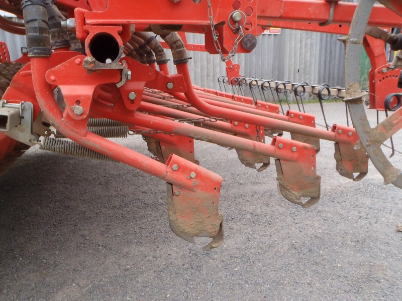 Kuhn Combiliner Venta LC302 HR3004 Drill for sale