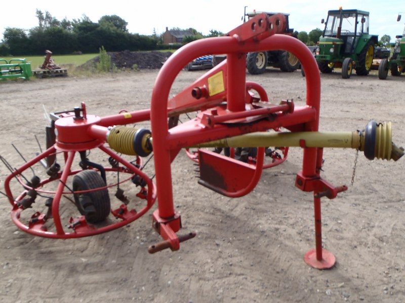 Used Kverneland Haybob 300 For Sale