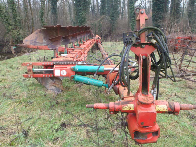 Kverneland RB100 Plough For Sale