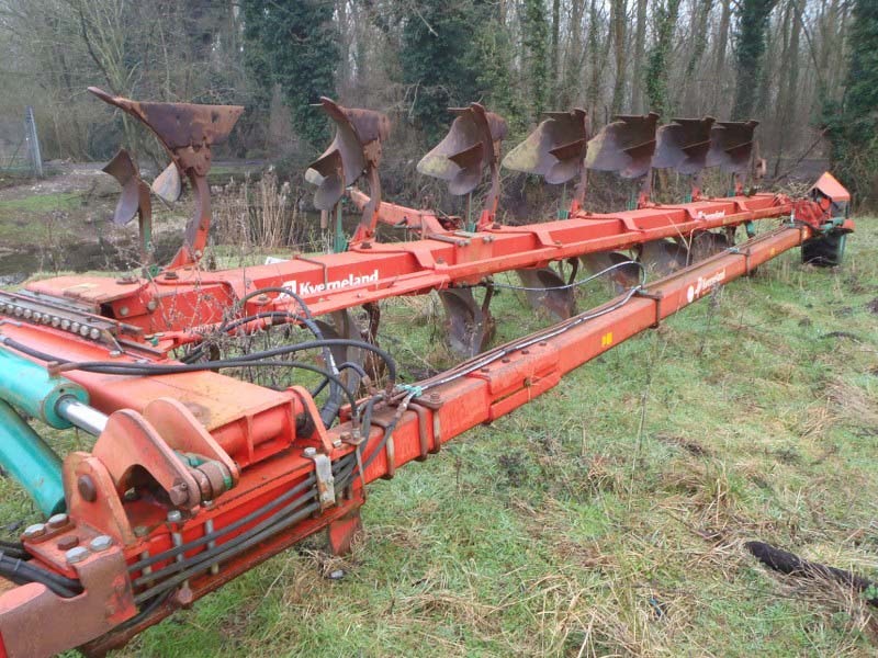 Kverneland RB100 Plough For Sale