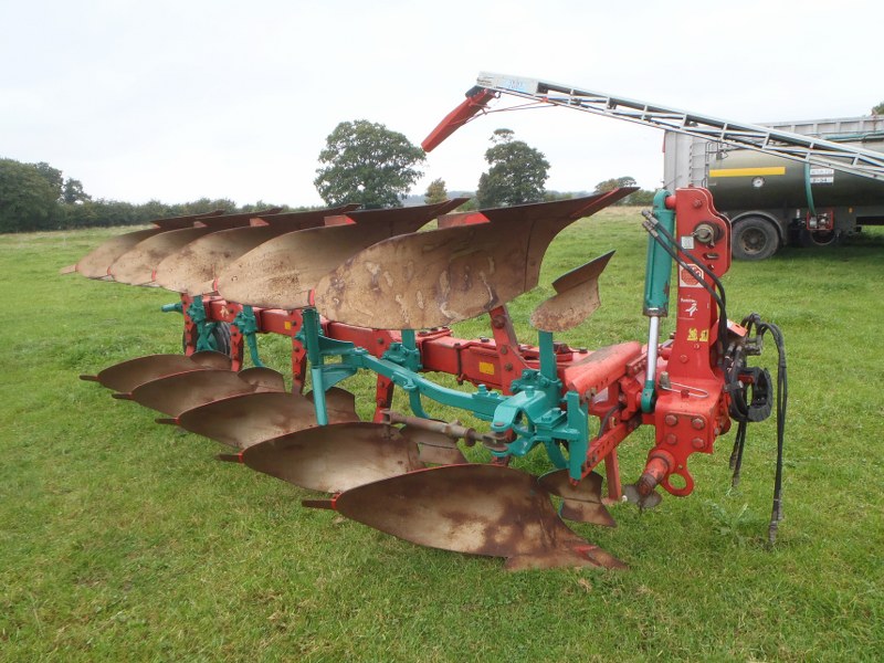 Kverneland LS95 Plough For Sale