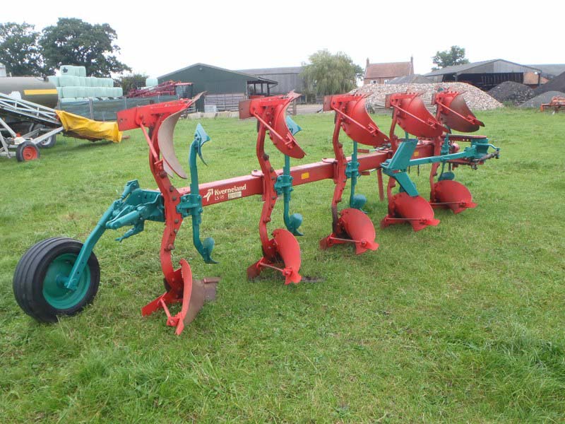 Kverneland LS95 Plough For Sale