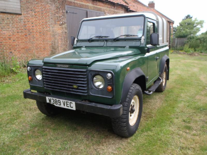 Land Rover Defender 90 Pickup For Sale