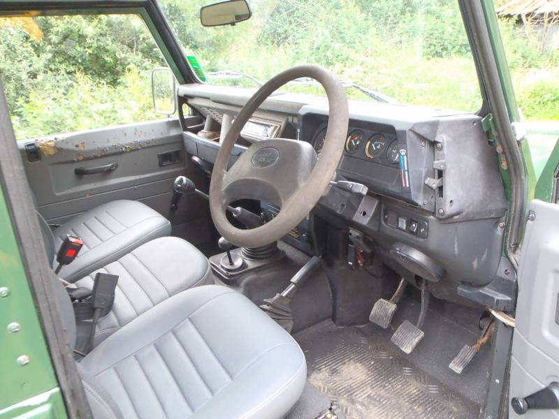 Land Rover Defender 90 Pickup For Sale