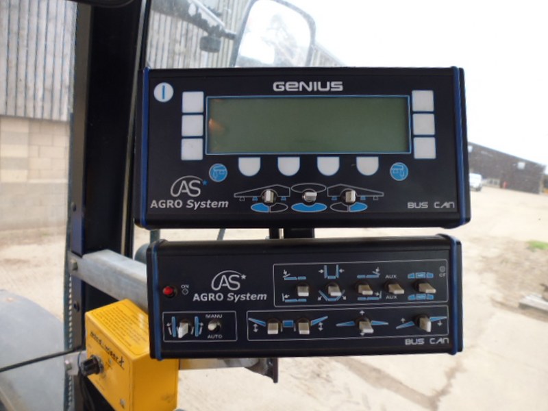 Landquip trailed crop sprayer for sale