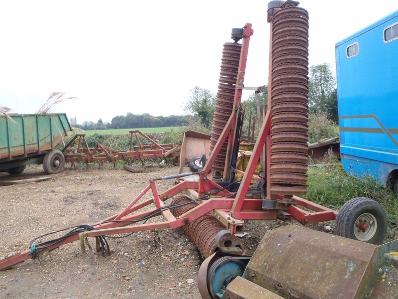 Lely Cambridge Breaker Rib Rolls For Sale