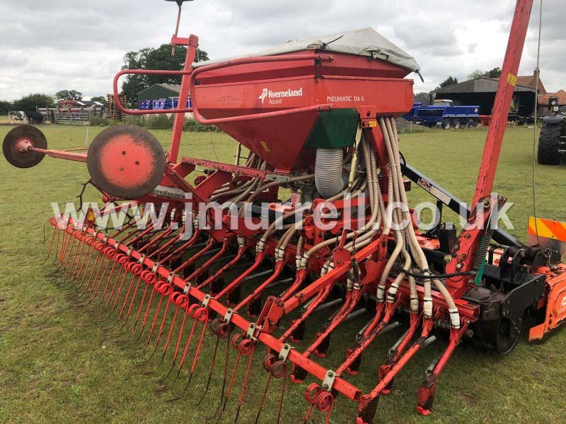 Maschio Accord 4m Drill combination for sale