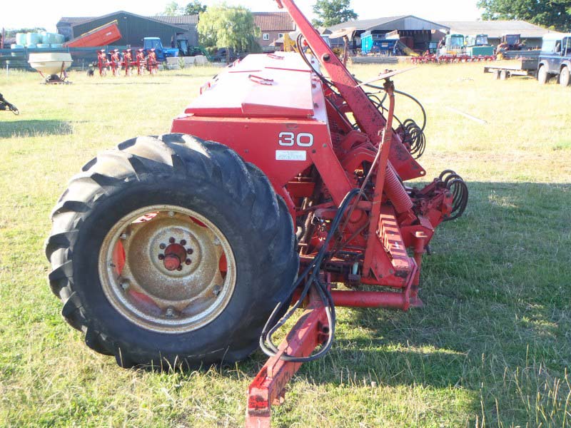 Massey Ferguson 30 4 Meter Seed Drill