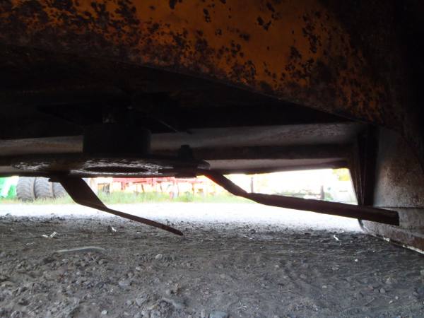 Used McConnel Topper 8 Grass Topper For Sale