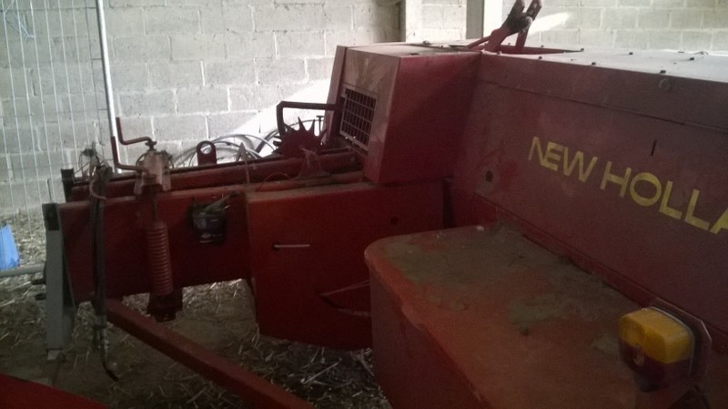 New Holland 575 Conventional Baler For Sale