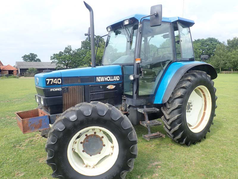 New Holland 7740SLE tractor for sale
