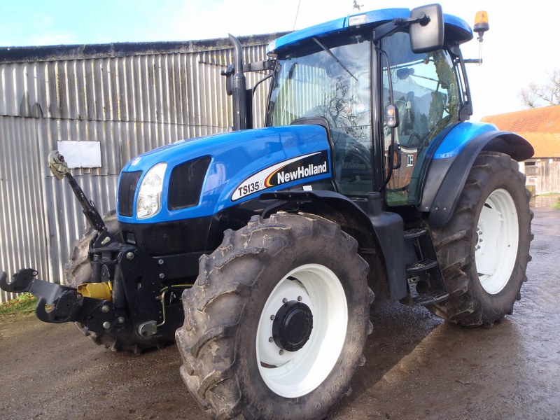 New Holland TS135A For Sale