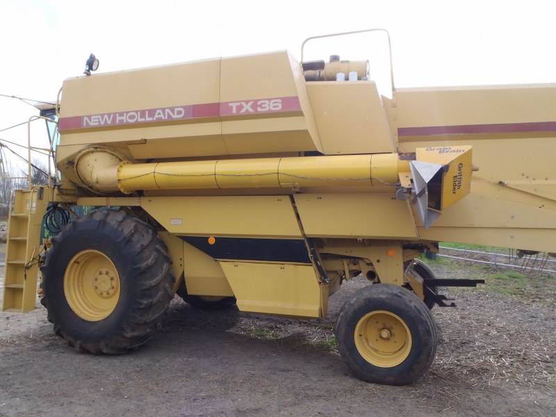 New Holland TX36 Combine for sale