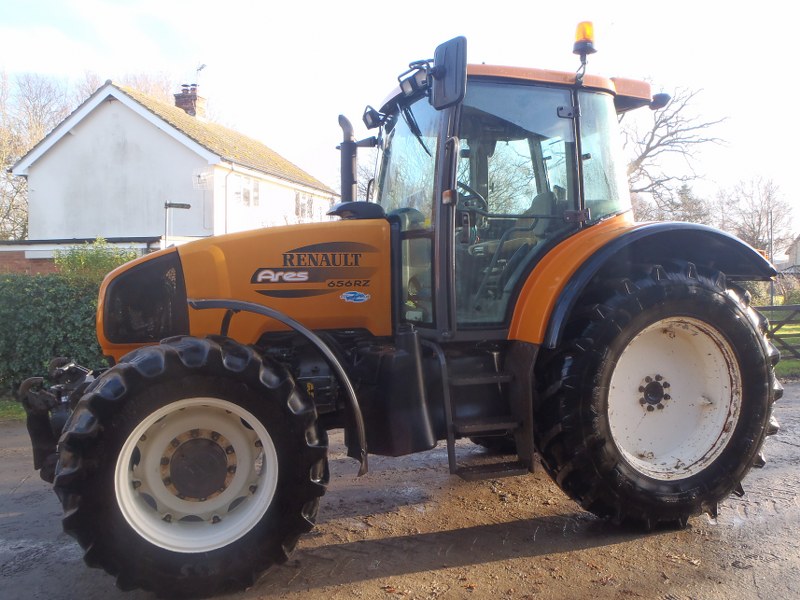 Renault Ares 656RZ tractor for sale