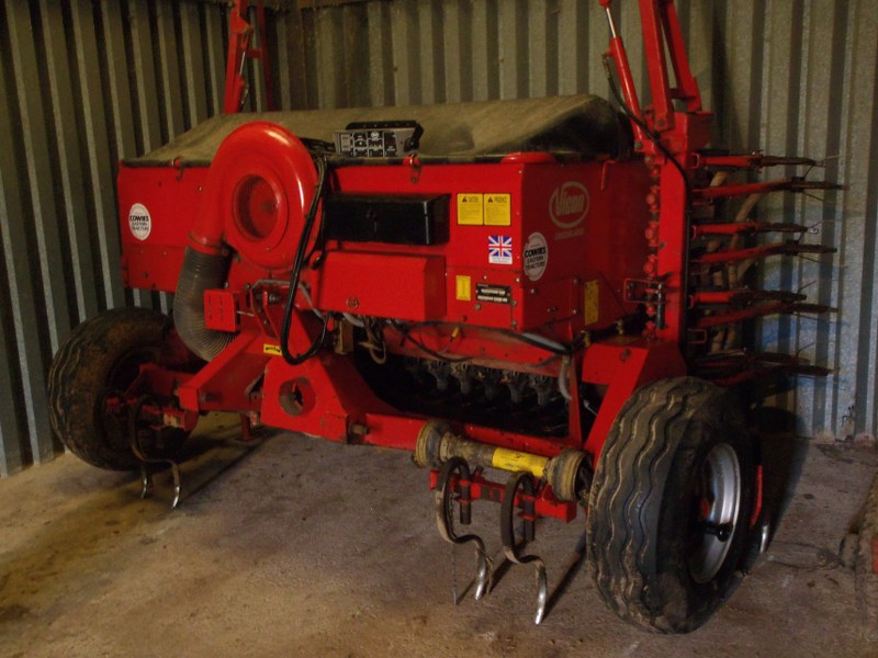 Vicon Greenland LZ510 Drill For Sale