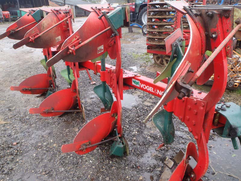 Vogel & Noot Euromat 3S-M950 plough for sale
