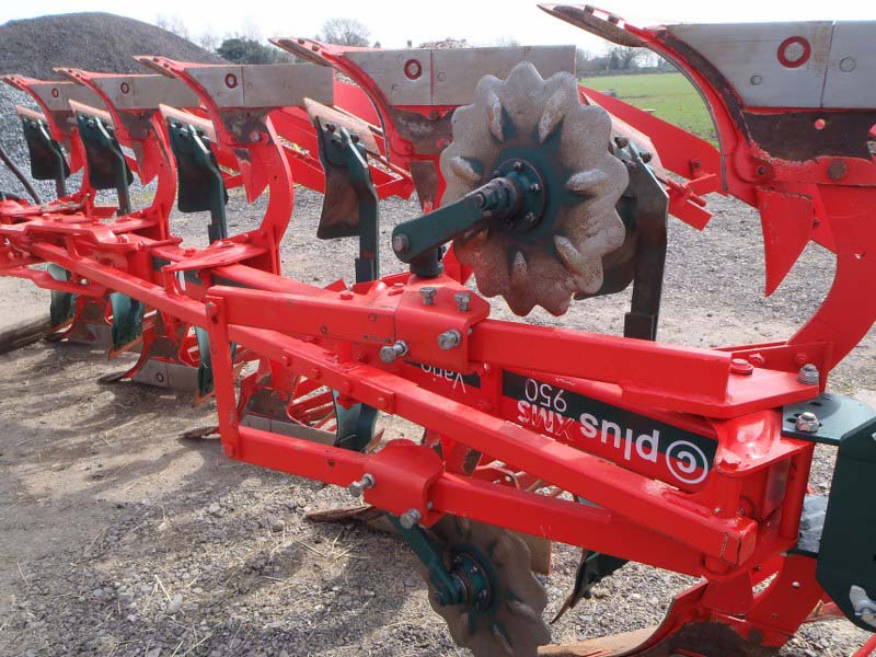 Vogel & Noot Vario C Plus XMS 950 Plough For Sale
