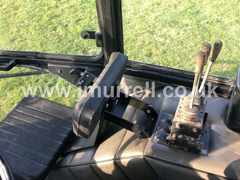Zetor 7340 Four wheel drive loader tractor for sale Zetor J Murrell